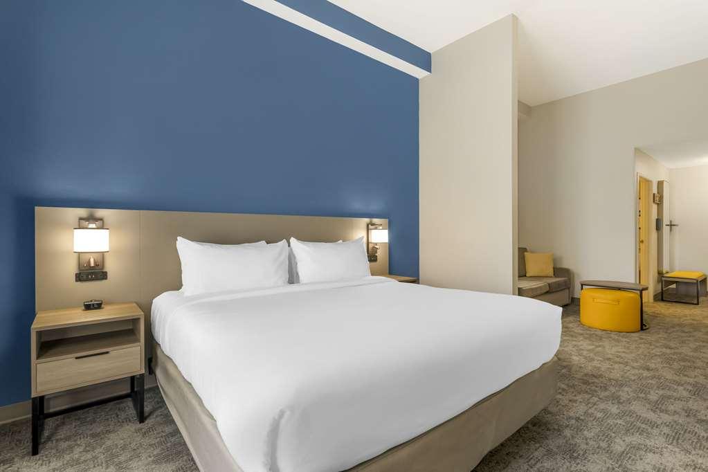 Comfort Suites Sarasota-Siesta Key Vamo Номер фото